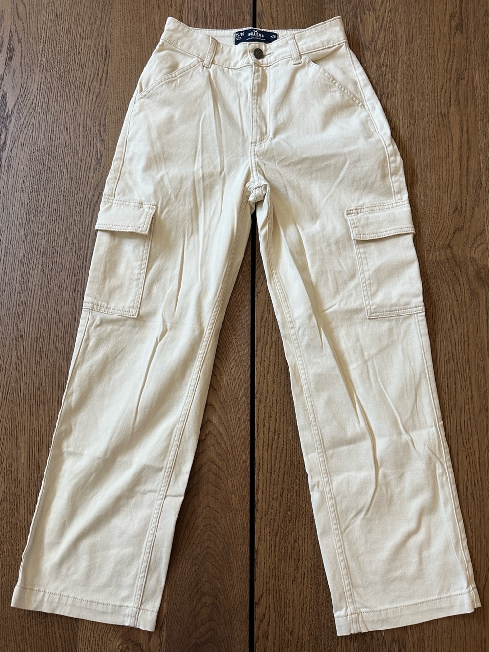 Hollister Ultra High - Rise Dad Cargo Pants size W25S